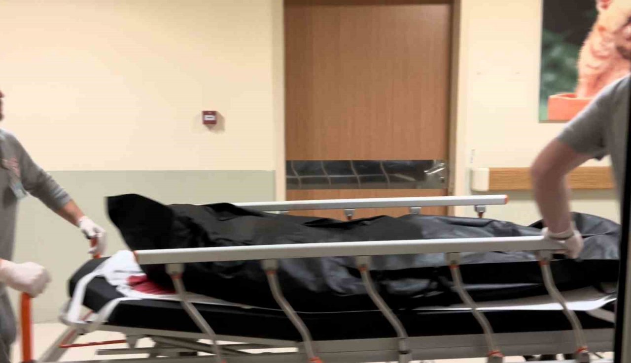 Seyir halindeki iki motosikletin çarpıştığı feci kaza kamerada: 1 ölü