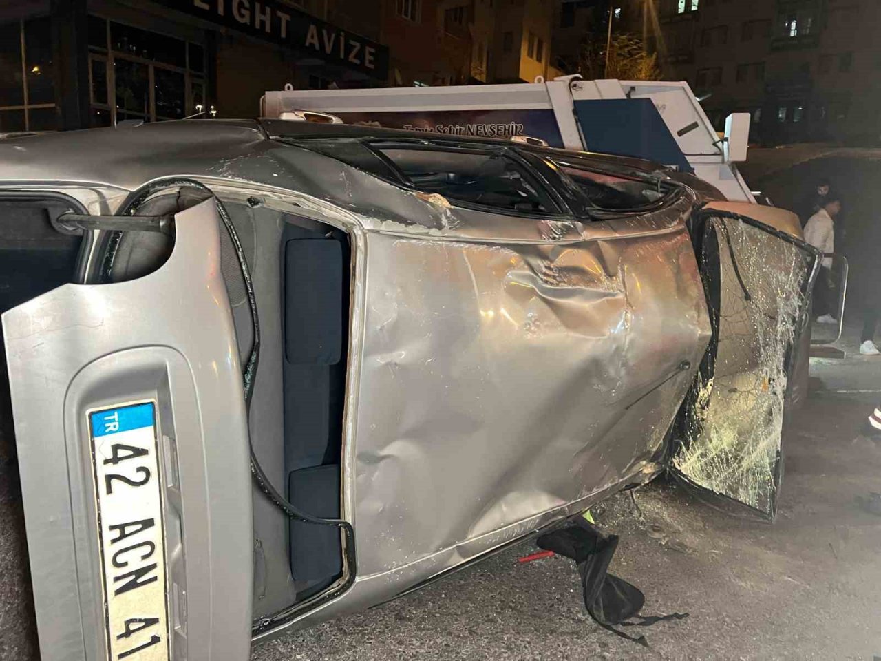 Nevşehir’de kontrolden çıkan araç takla attı: 4 yaralı