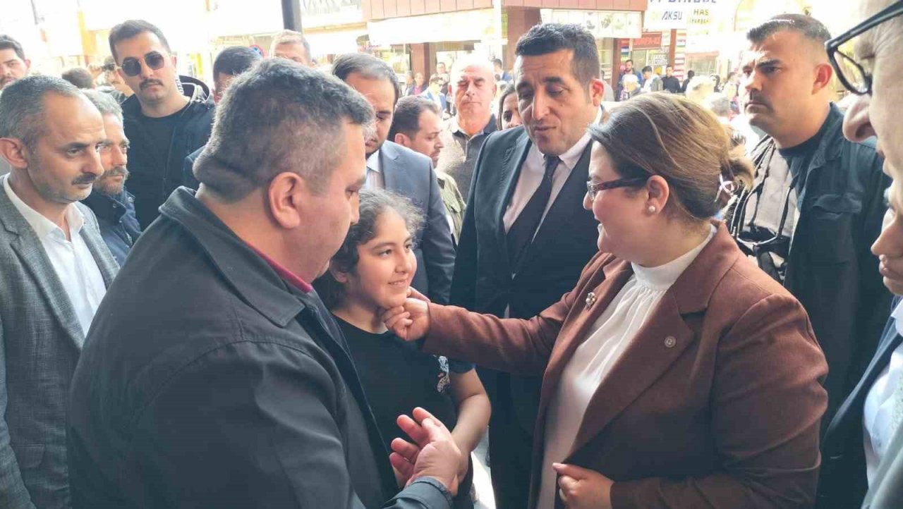 Bakan Yanık: "60 yıl önce Devrim arabalarına yaptıklarını şu an Togg’a yapıyorlar"