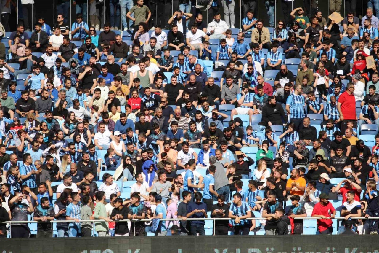 Spor Toto Süper Lig: Adana Demirspor: 2 - Kasımpaşa: 0 (Maç devam ediyor)
