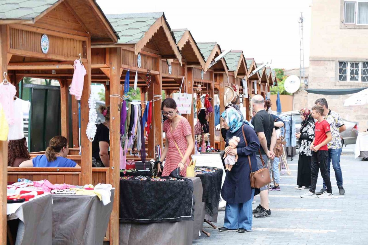 El emeği ürünlerin Talas’taki merkezi ‘maharetli eller’