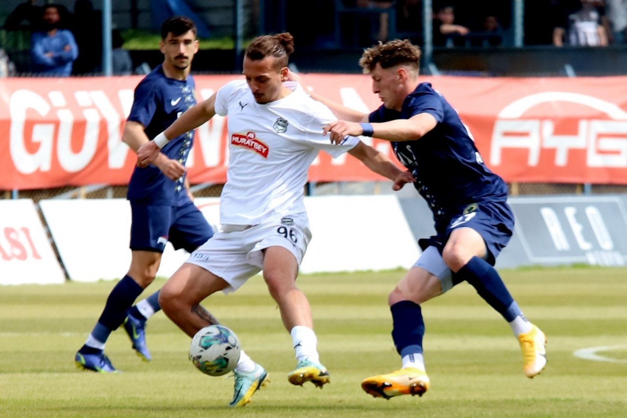 TFF 2. Lig: Menemen FK: 0 - Nazilli Belediyespor: 0