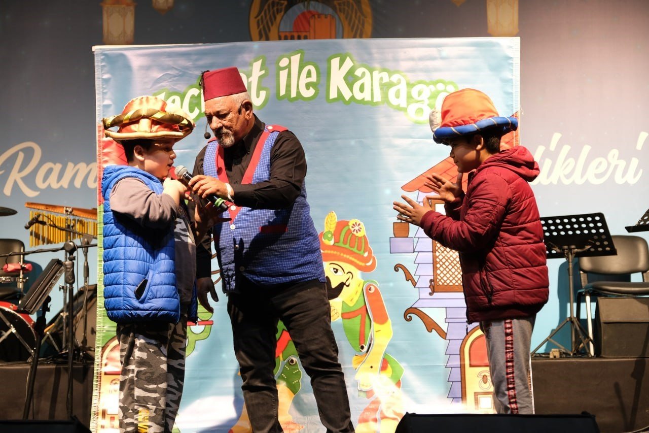 Geleneksel Ramazan Meydanı’nın konuğu Uğur Arslan oldu