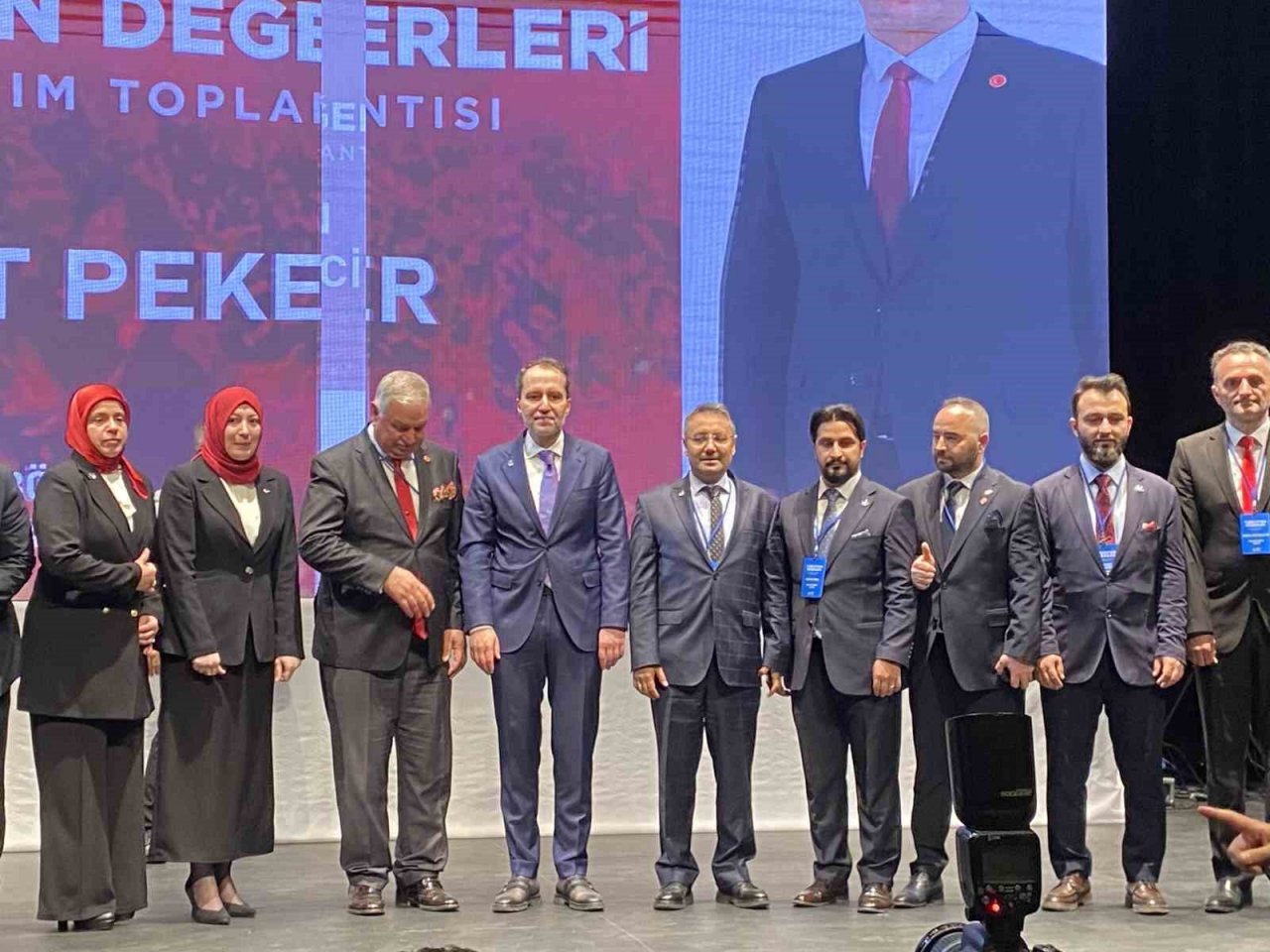 Yeniden Refah Partisi’nin İstanbul milletvekili aday tanıtım toplantısı yapıldı