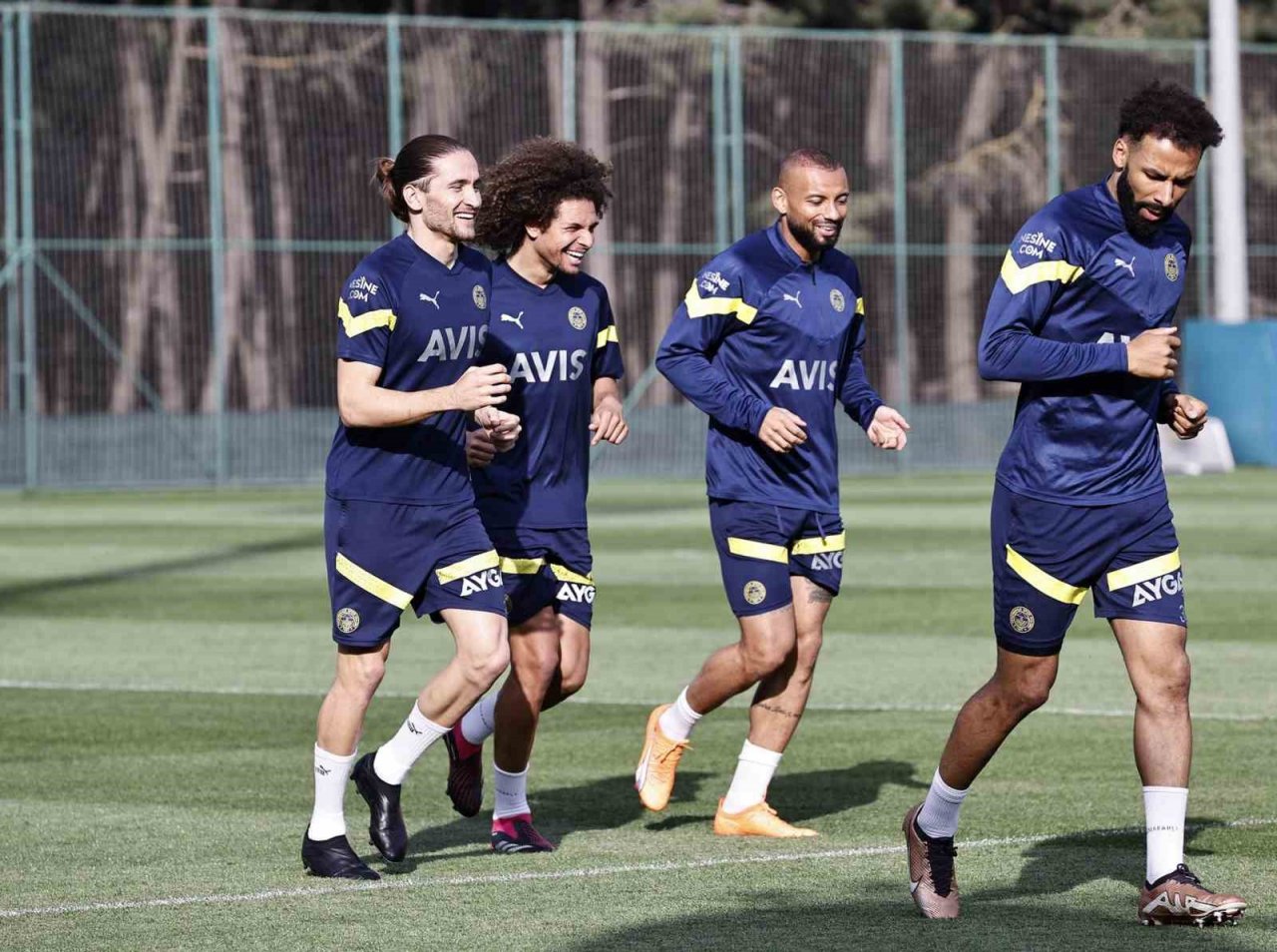 Fenerbahçe, Başakşehir maçı hazırlıklarına başladı