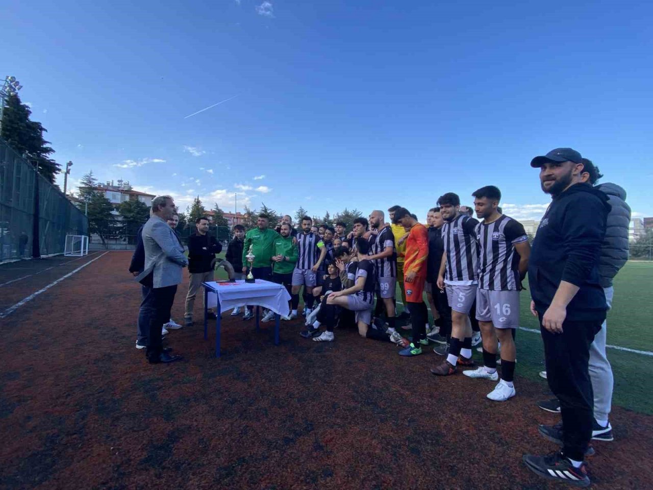 Isparta 1. Amatörde Şampiyon Tekespor