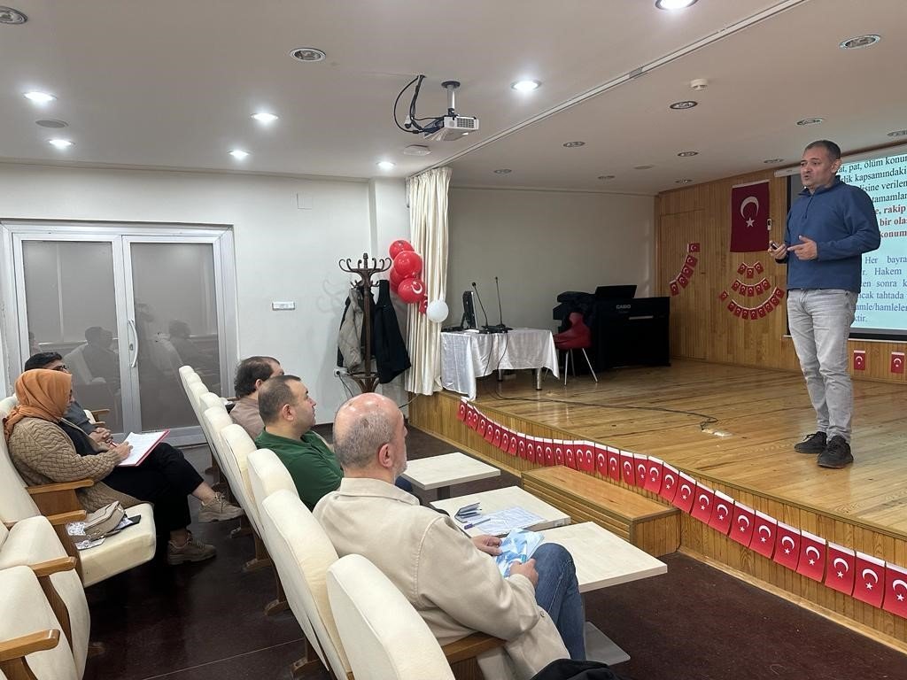 Kars’ta satranç hakem gelişim kursu düzenlendi