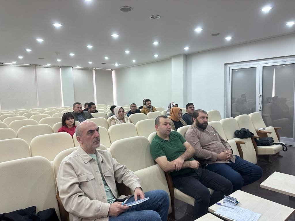 Kars’ta satranç hakem gelişim kursu düzenlendi