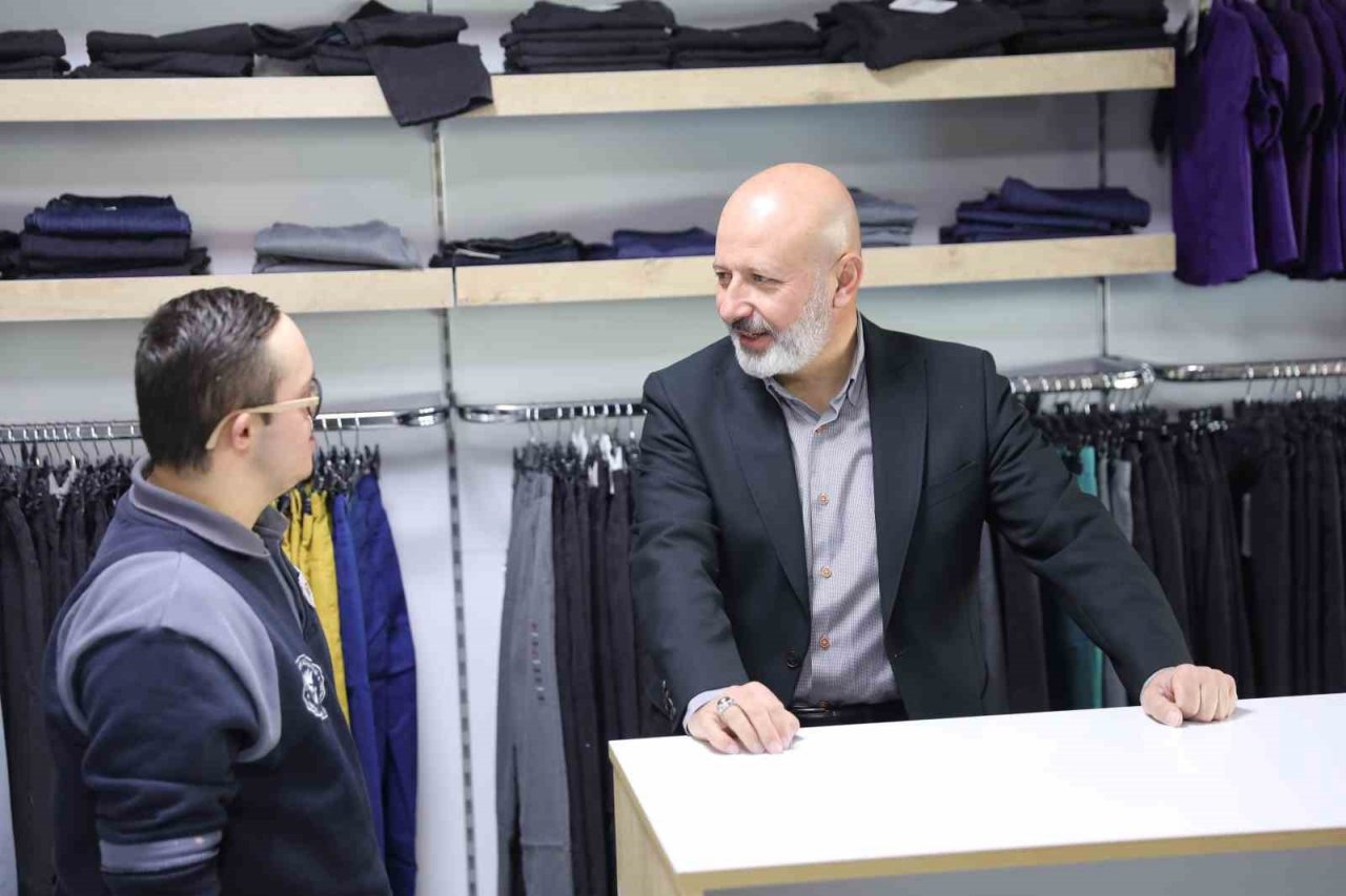 Başkan Çolakbayrakdar: "Uzatmadık el, dokunmadık gönül kalmayacak"