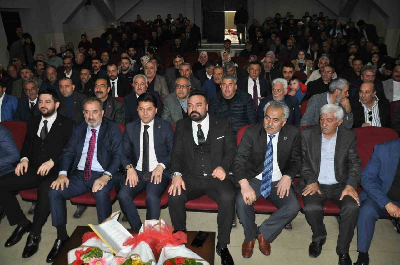 MHP Kars milletvekili adayları tanıtım toplantısı yapıldı
