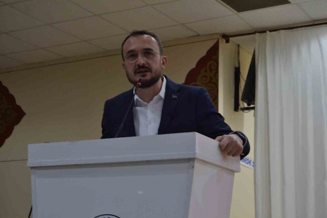 Simav’da restorasyonu tamamlanan Türk hamamı hizmete sunuldu