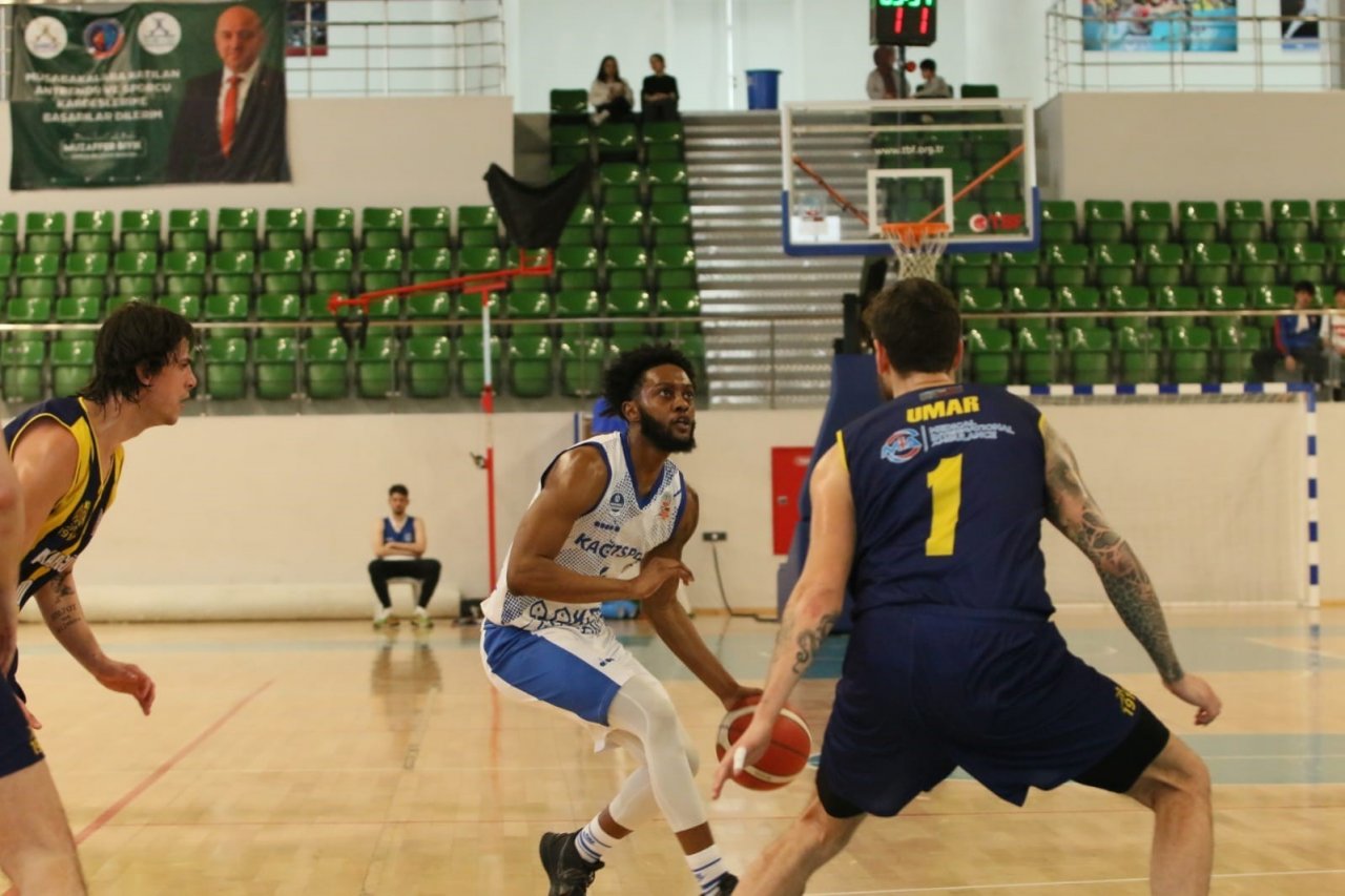 Türkiye Basketbol Ligi: Kocaeli BŞB Kağıtspor: 80 - Ankaragücü Mamak Belediyesi: 72