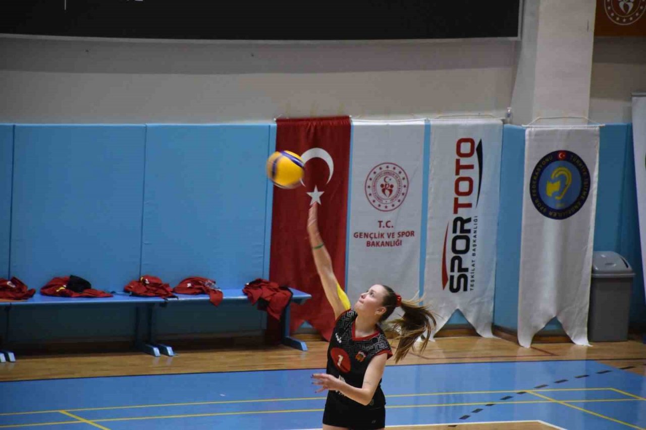 Türkiye İşitme Engelliler Voleybol Türkiye Şampiyonası final maçları ile sona erdi