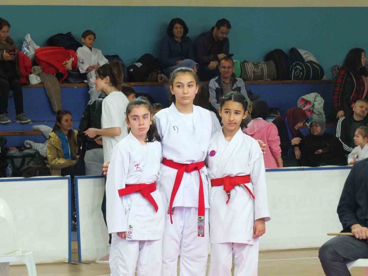 Manisa BBSK’lı karatecilerden 65 madalya