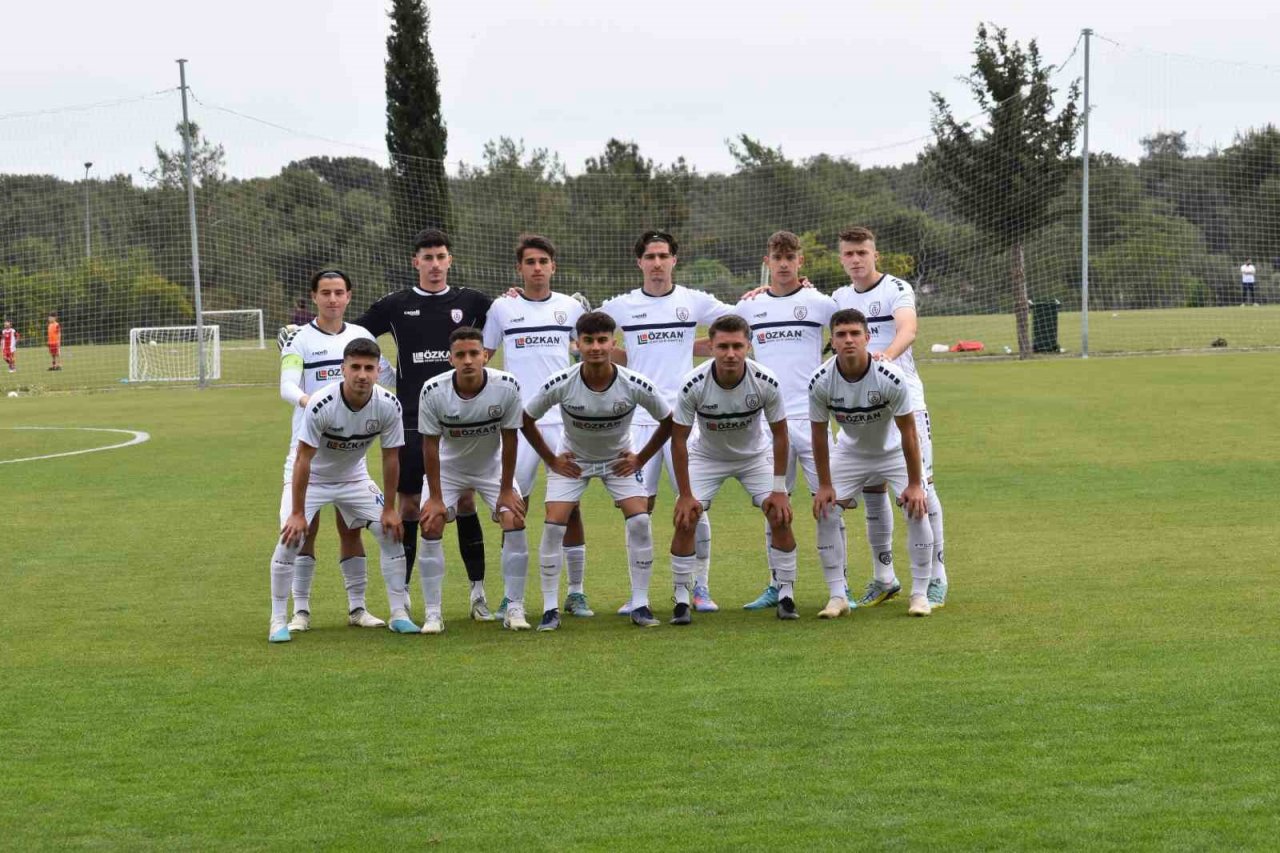 Altınordu’nun gençleri çeyrek finalde