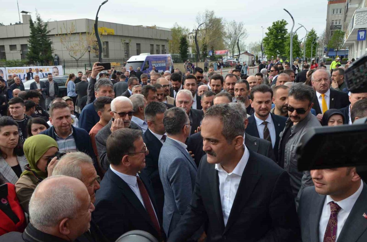 Bakan Özer: "2023 yılı içersinde Fatsa çevre yolu ihalesi yapılacak"