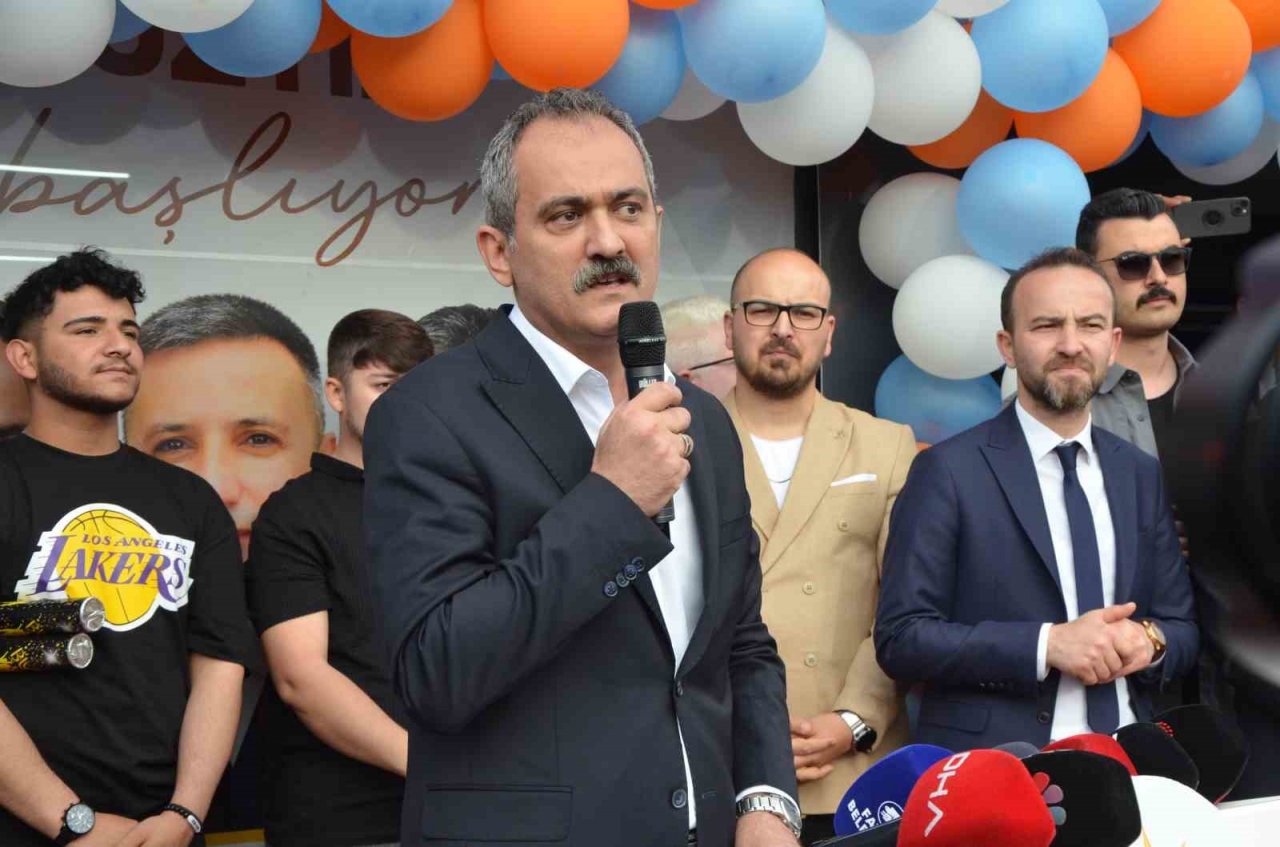 Bakan Özer: "2023 yılı içersinde Fatsa çevre yolu ihalesi yapılacak"