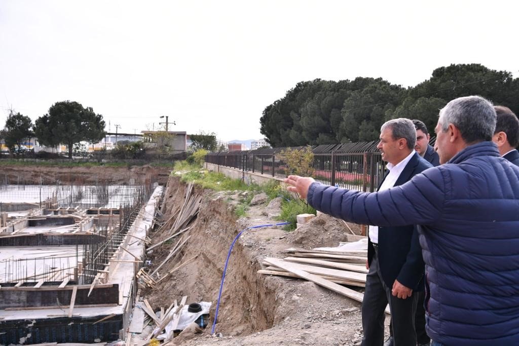 Vali Şıldak, Burhaniye’de incelemelerde bulundu