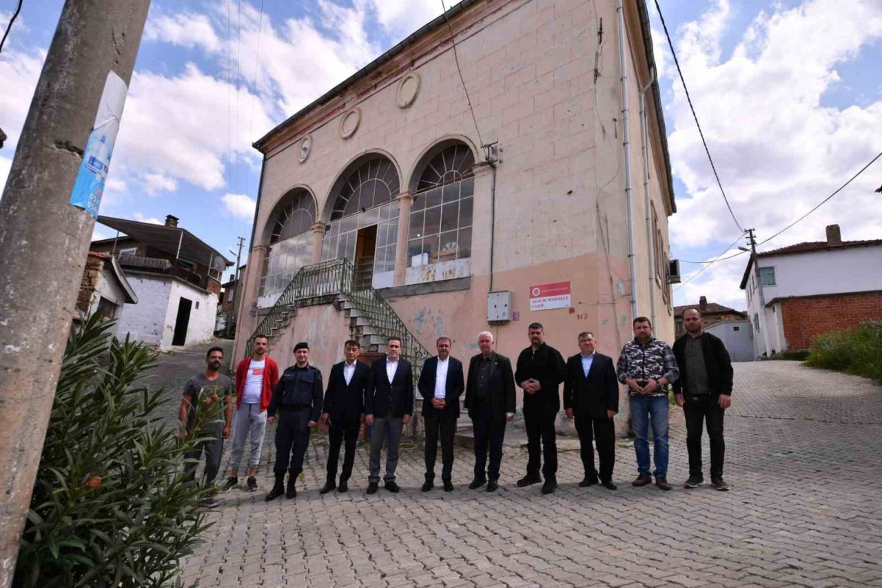 Vali Şıldak, Burhaniye’de incelemelerde bulundu