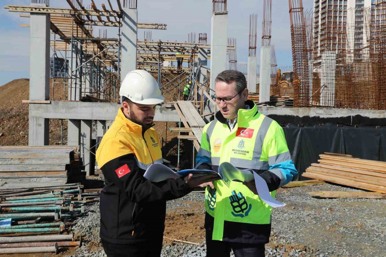 Başakşehir’de 3. İstanbul Camii hızla yükseliyor