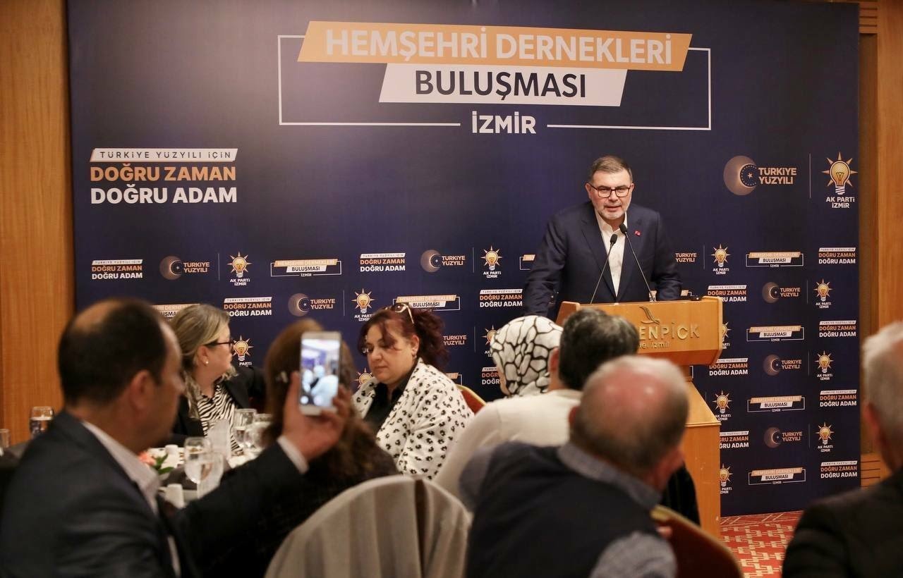 AK Parti’li milletvekili adayları hemşehri dernekleriyle buluştu