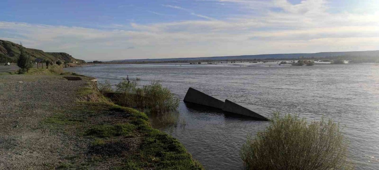Batman’da çöken yolda çalışma yaparken aracın çarptığı işçi hayatını kaybetti