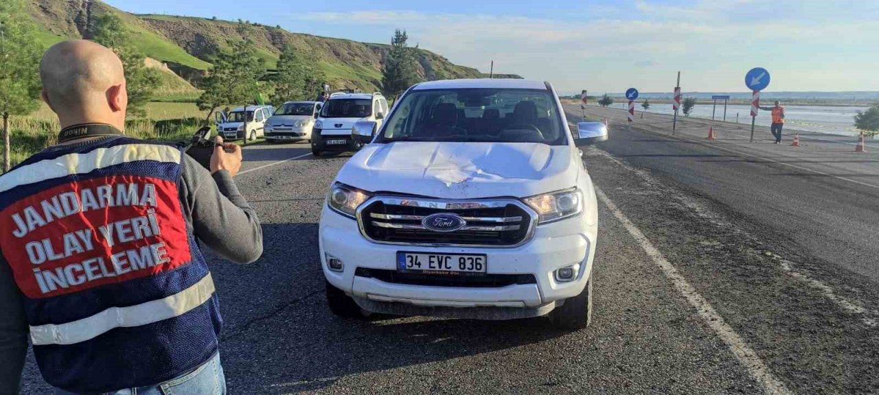 Batman’da çöken yolda çalışma yaparken aracın çarptığı işçi hayatını kaybetti