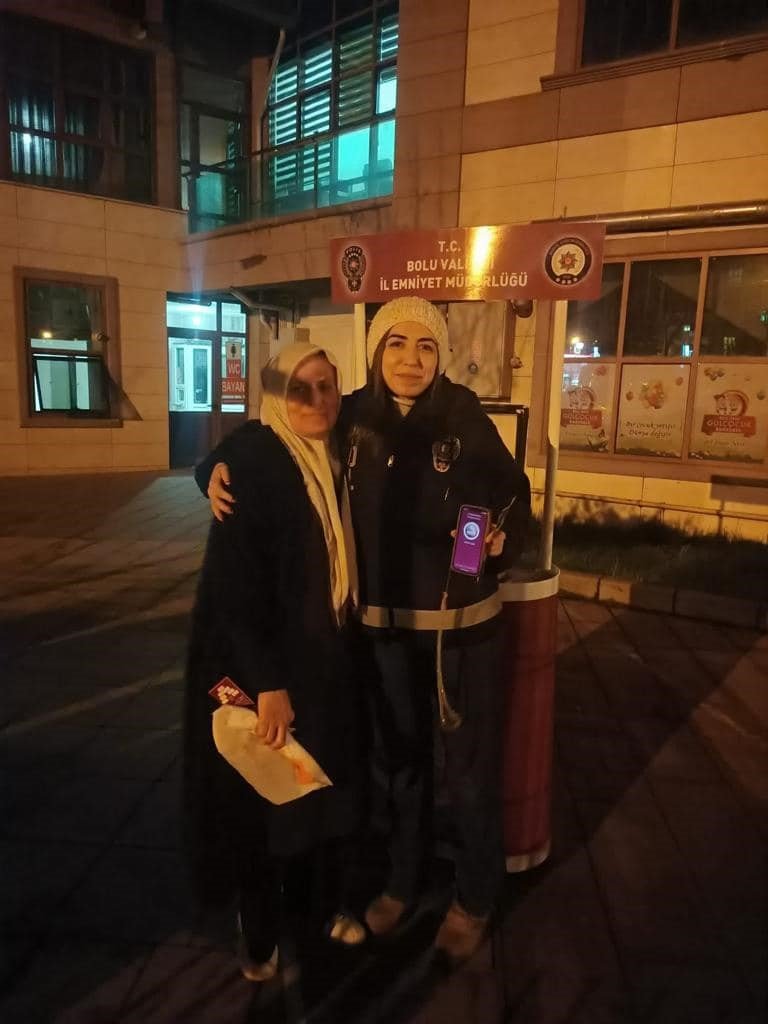 Kadınlara KADES anlatıldı