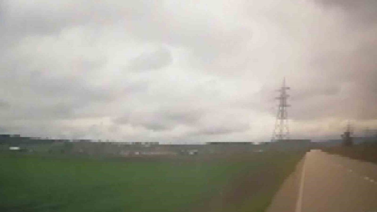 Yolcu dolu otobüsün şoförü uyuyakaldı, yolcular ölümden böyle döndü