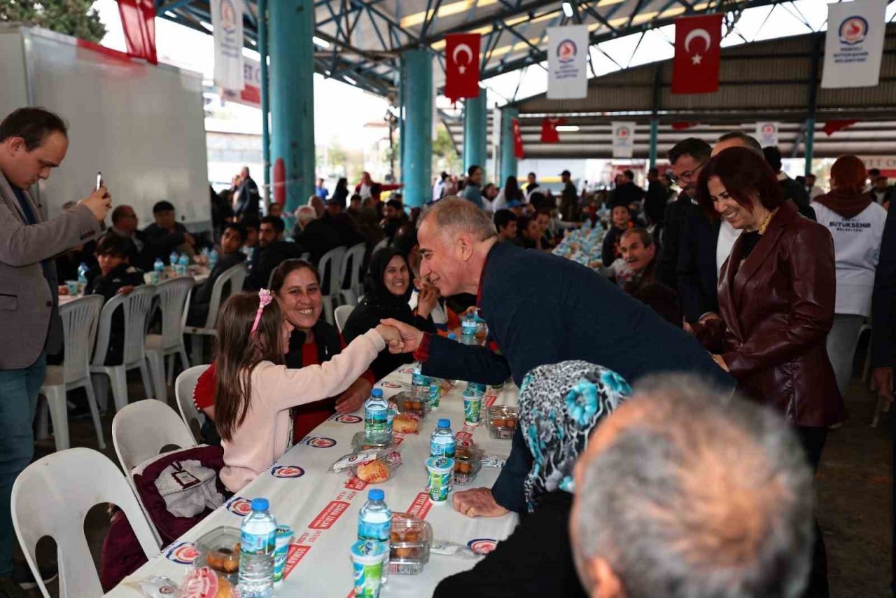 Denizli Büyükşehirden çifte iftar