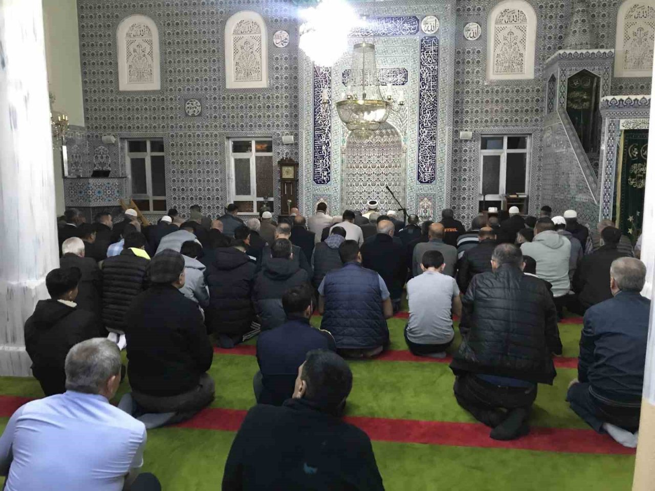 Edirne’de camiler doldu taştı