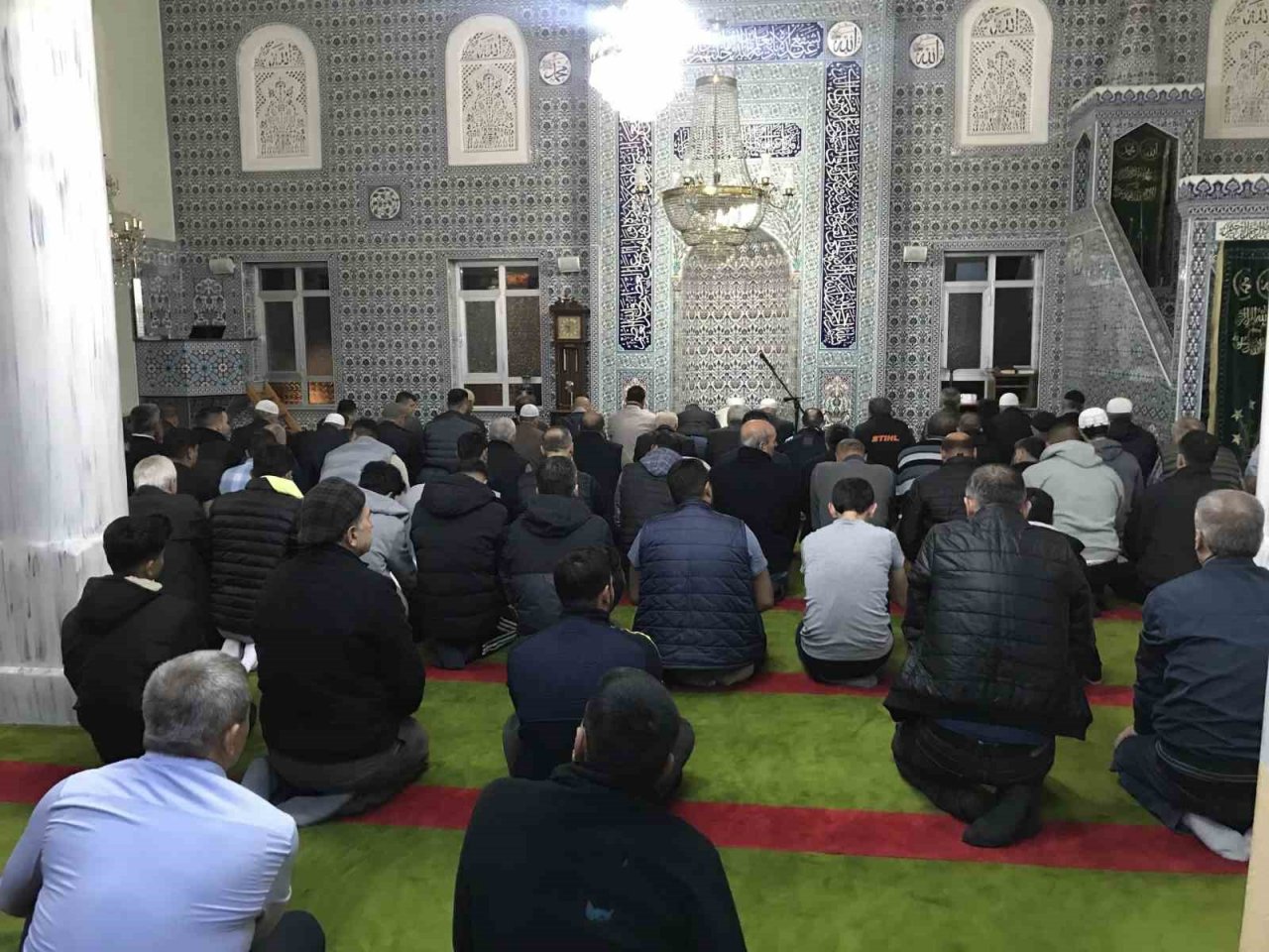 Edirne’de camiler doldu taştı