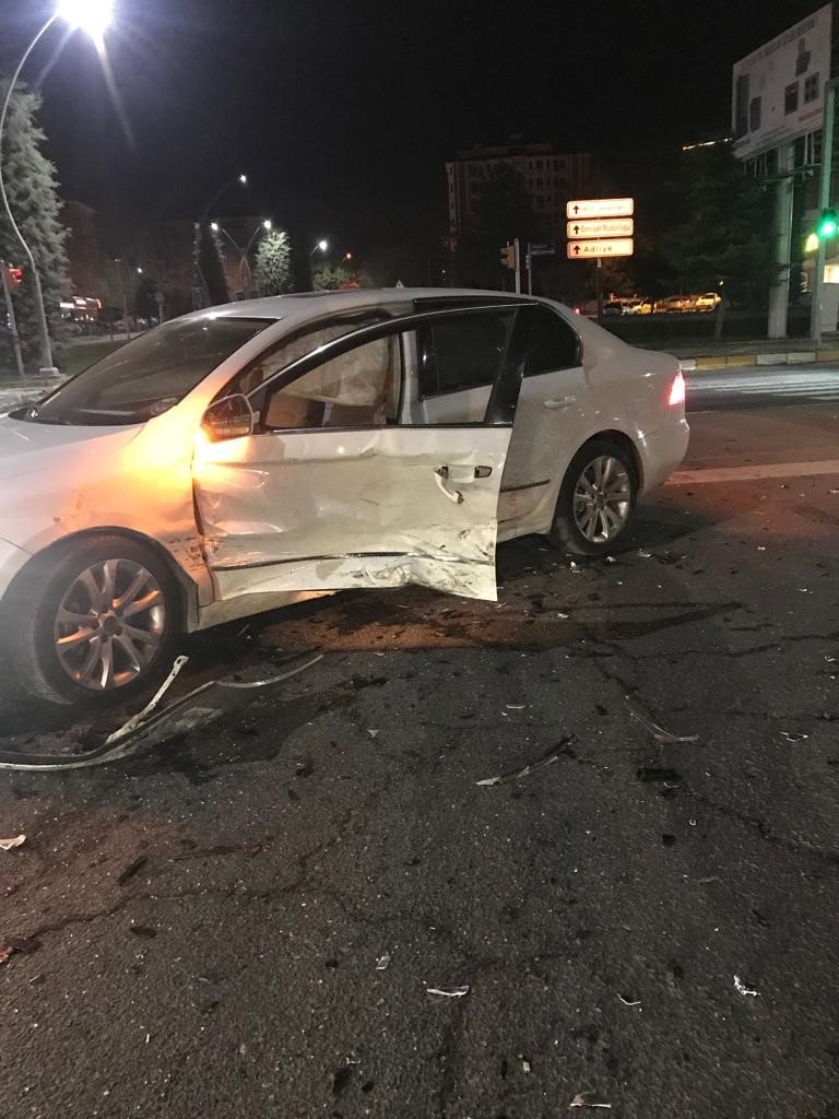 Elazığ’da trafik kazası: 2 yaralı