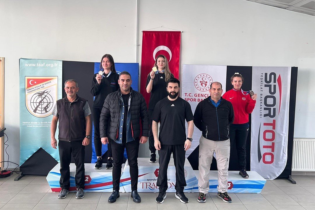 ETÜ’lü Damla 12’den vurmaya devam ediyor