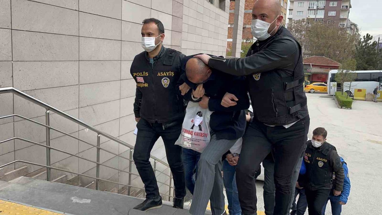 Nitelikli dolandırıcılık şüphelisi 4 kişi tutuklandı