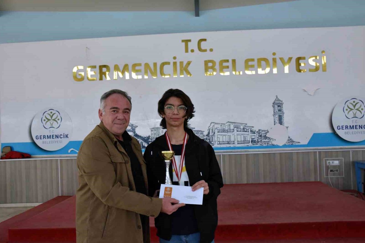 Germencik Belediyesi 6. satranç turnuvasına ev sahipliği yaptı