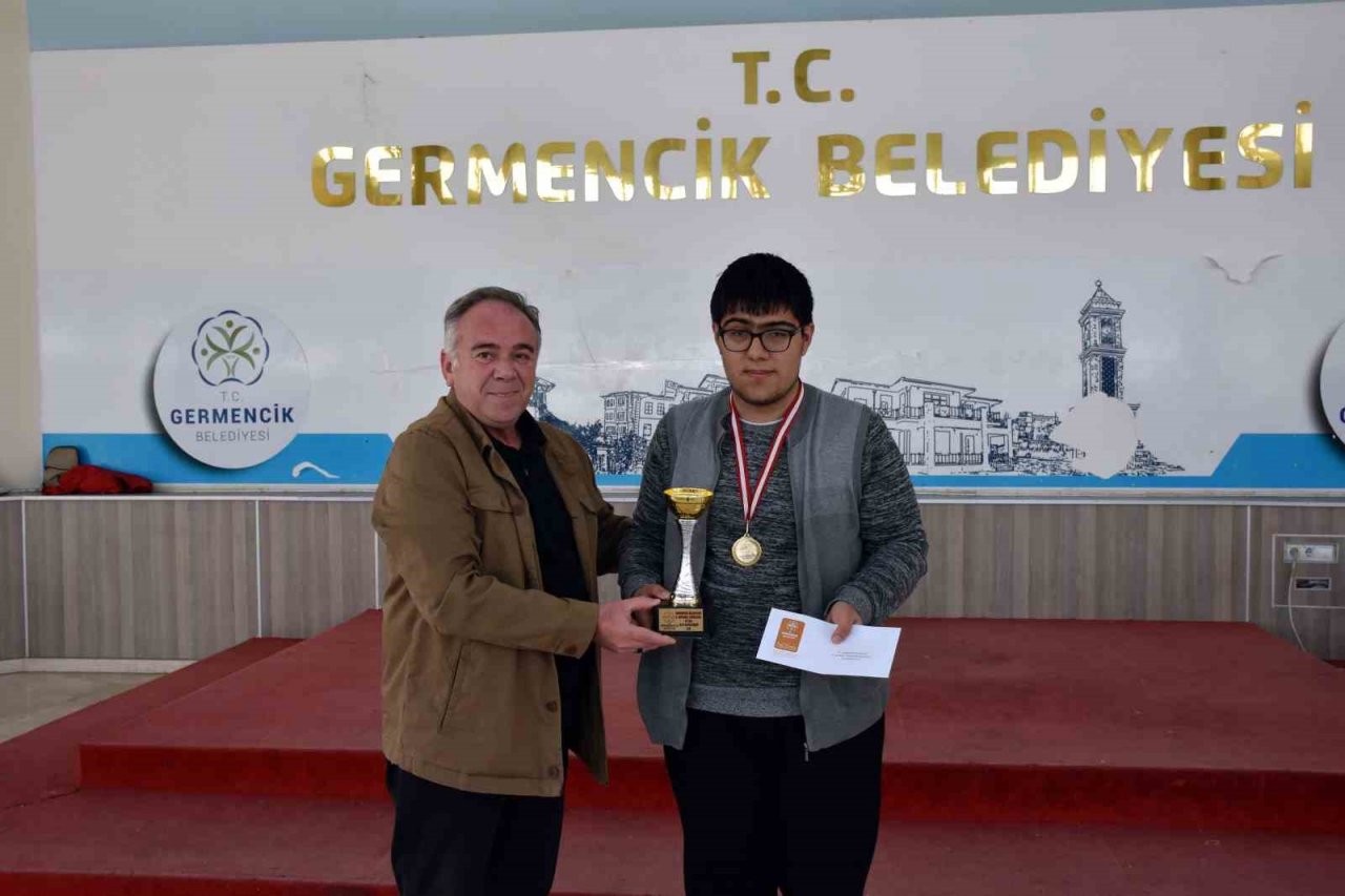 Germencik Belediyesi 6. satranç turnuvasına ev sahipliği yaptı