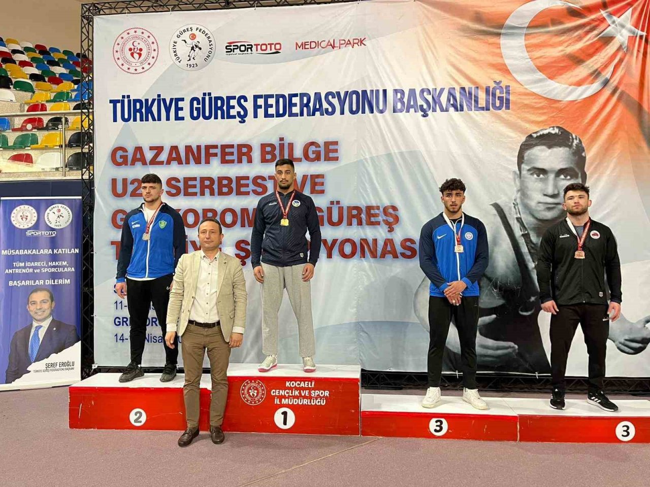 Kayserili güreşçiler madalyalara ambargo koydu