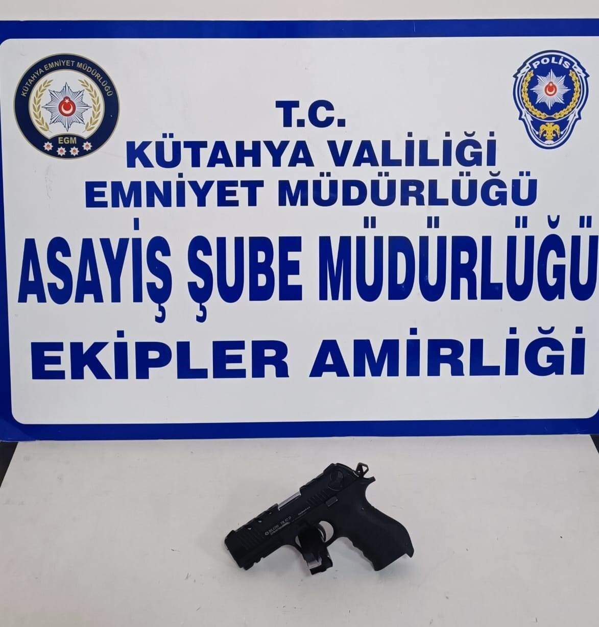 Kütahya’da 418 şahıs, 172 aracın sorgusu, GBT kontrolü ve denetimi yapıldı