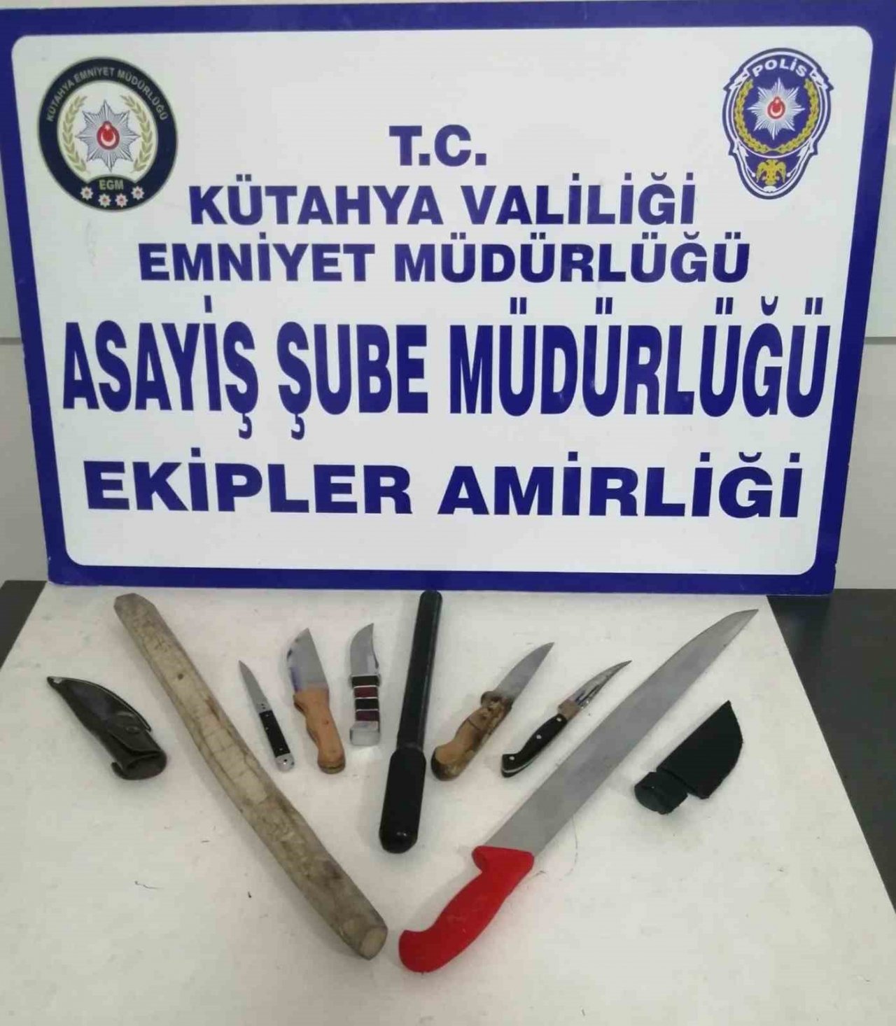 Kütahya’da 418 şahıs, 172 aracın sorgusu, GBT kontrolü ve denetimi yapıldı