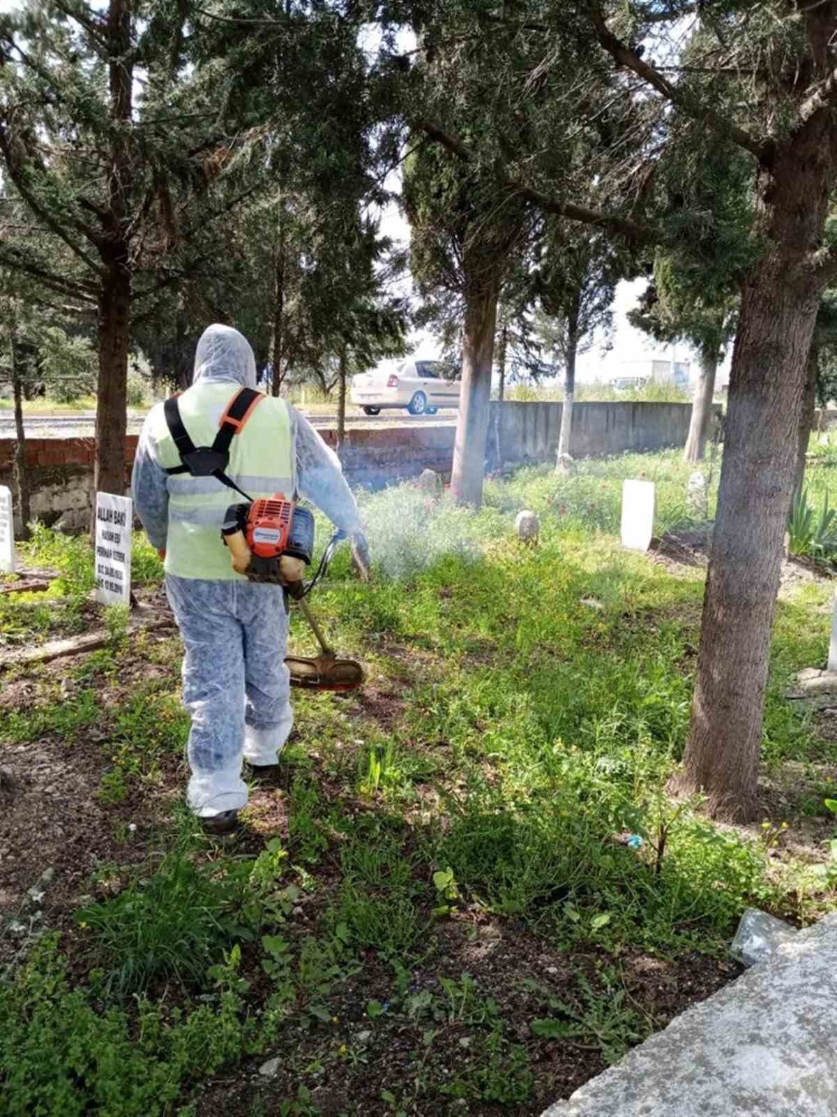 Mezarlıklar Ramazan Bayramına hazır