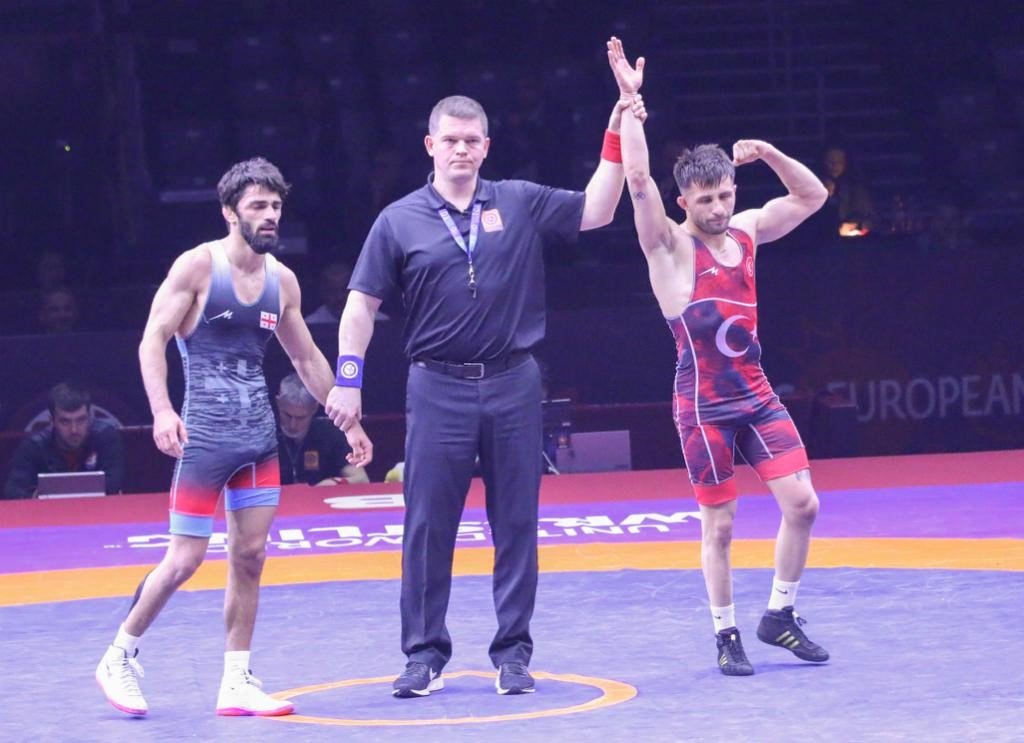 Süleyman Atlı, Avrupa Şampiyonası’nda finalde