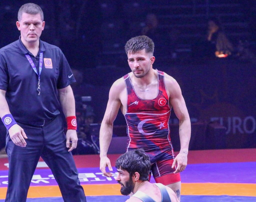 Süleyman Atlı, Avrupa Şampiyonası’nda finalde