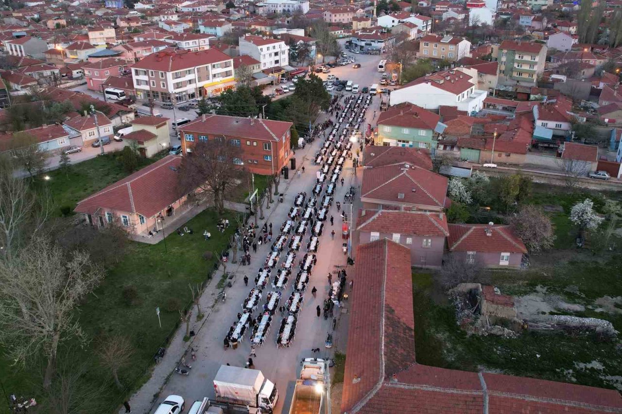 İftar bereketi Muttalip’te paylaşıldı