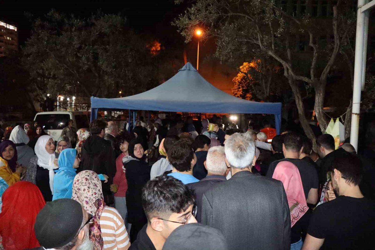 Nazilli Belediyesi 50 ayrı camide kandil simidi dağıttı