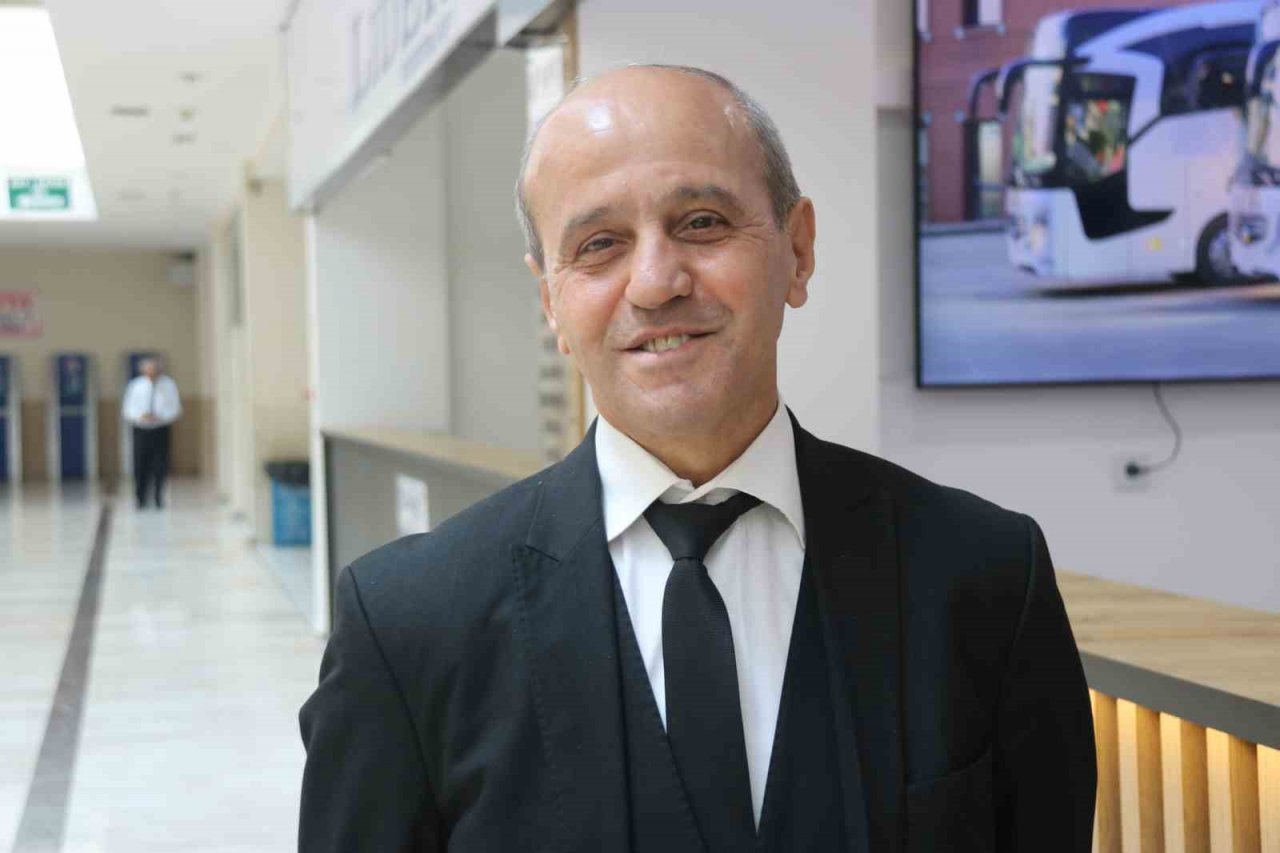 Deprem, bayram öncesi şehirlerarası seyahati de etkiledi