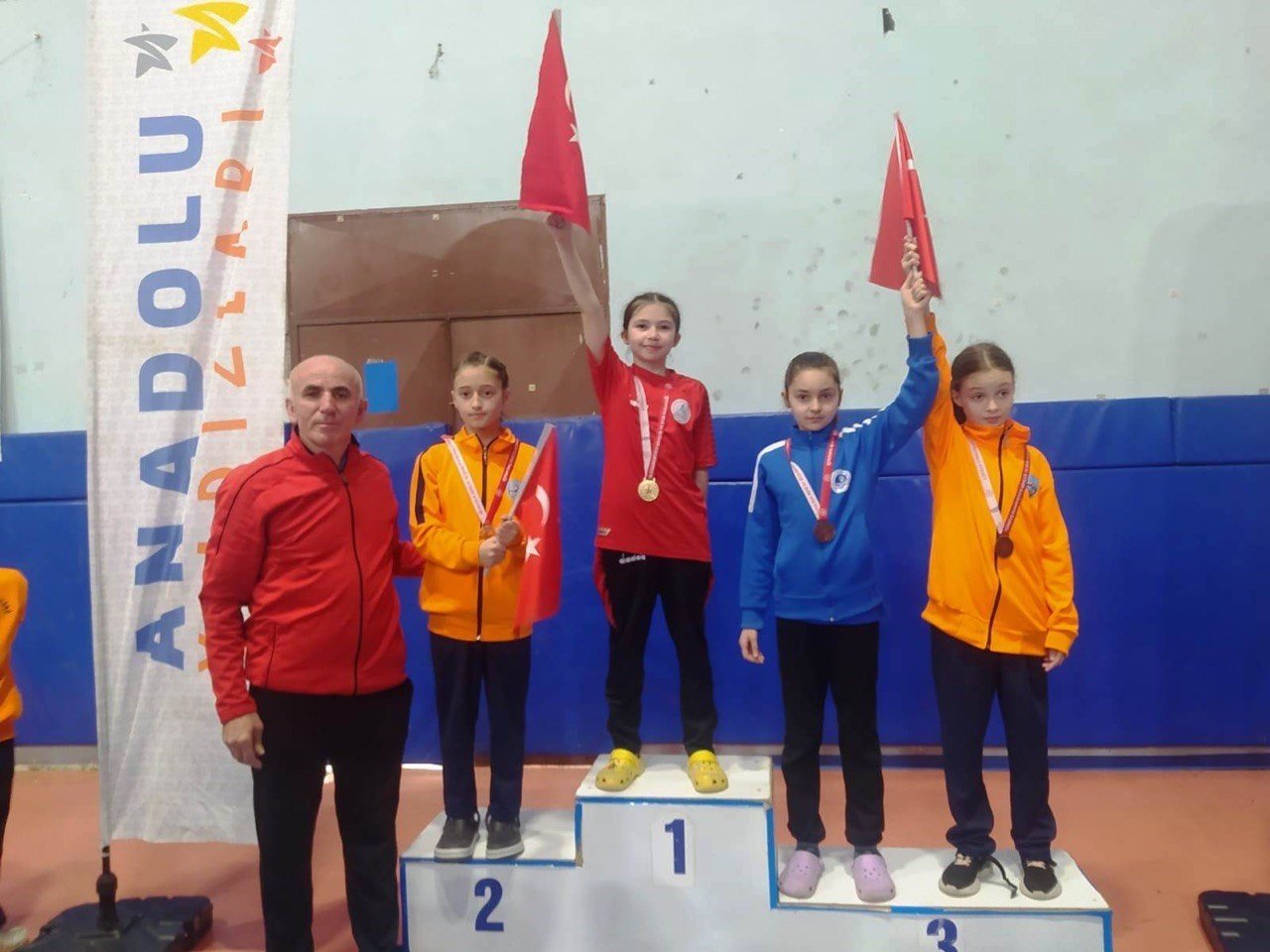 Körfez’in karatecilerinden büyük başarı