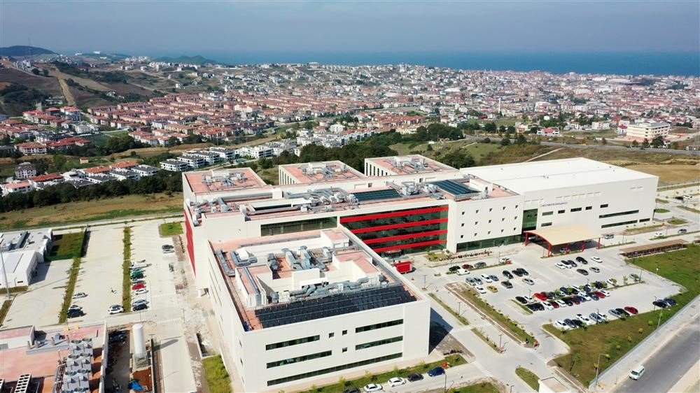 Yalova Eğitim ve Araştırma Hastanesi 4 günde 24 bin hastaya hizmet verdi