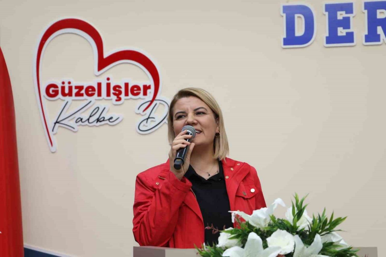 İzmit’te 7 bin 128 çocuk yüzme öğrendi