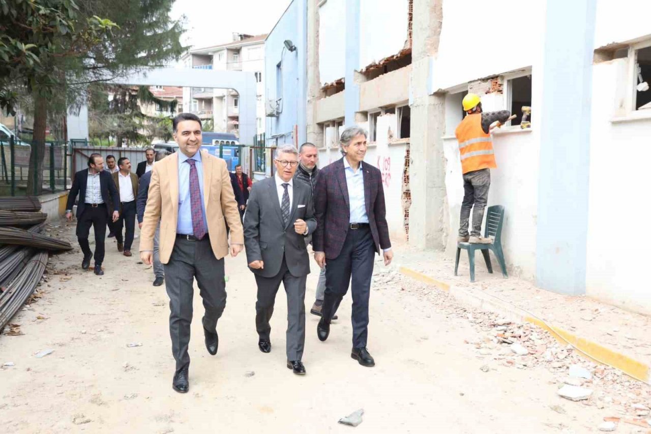 Gençlik Ve Spor Bakanlığı’ndan Sarıyer’e 100 Milyon TL değerinde stat